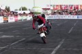 Video  DvdiV –  Sport ,  una Stupenda  Esibizione / Stunt  con la  Moto