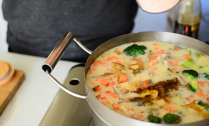 Ricetta Vegan , per Preparare una Ottima Zuppa al Curry