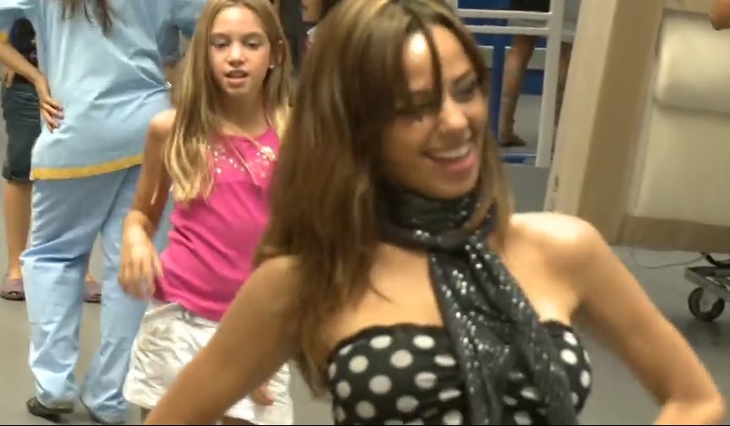 DvdiV – Divertenti , Dance all' Ikea di Madrid Abba - Mamma Mia