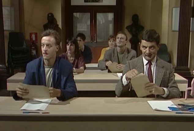 Funny , Gag in the Exam Cheat con Mr. Bean