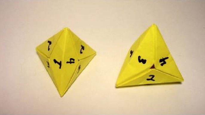 Funny , Arte dell' Origami per Creare un 4 Sided Dice b
