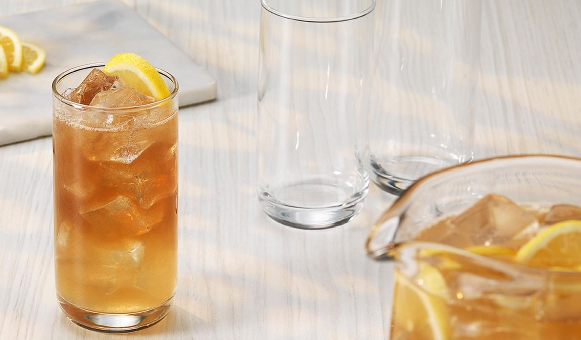 Cocktail , Arte nel Preparare un Semplice Scotch con Green Tea