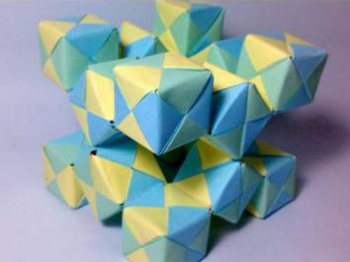 Video  DvdiV –  Funny ,  Arte  dell’  Origami  per  Creare  un  Divertentissimo  Multi Cubo Movibile